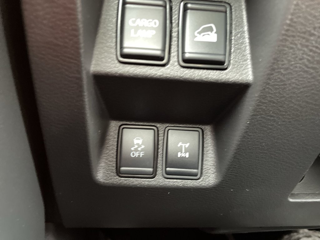 2024 Nissan FRONTIER PRO-4X | Leather | Cam | USB | Warranty to 2030 in Saint John, New Brunswick - 28 - w1024h768px