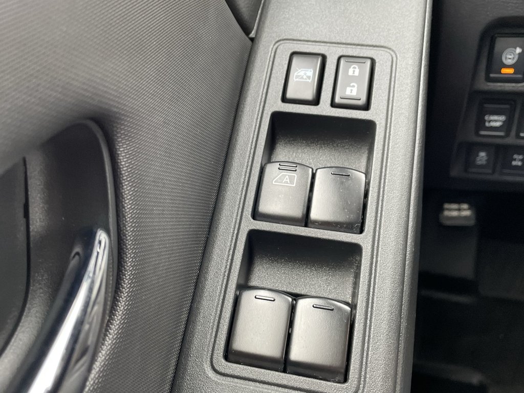 2024 Nissan Frontier in Antigonish, Nova Scotia - 21 - w1024h768px