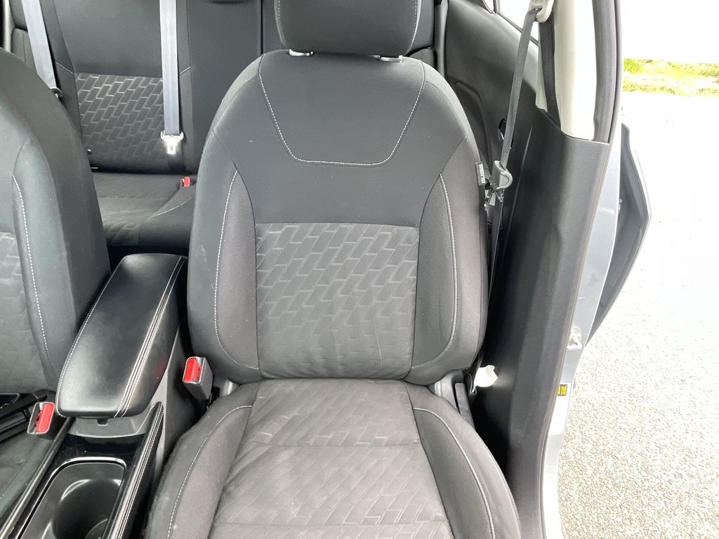 2025 Nissan KICKS PLAY SV | Backup Cam | USB | Keyless | Warranty to 2030 in Saint John, New Brunswick - 18 - w1024h768px
