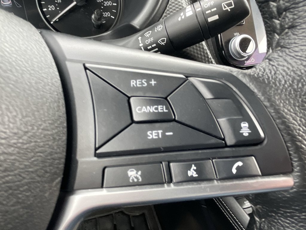 2025 Nissan Kicks Play in Antigonish, Nova Scotia - 27 - w1024h768px