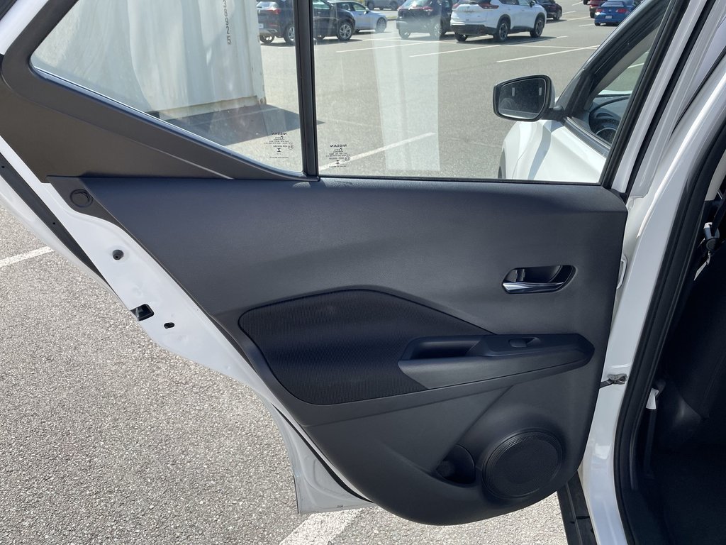 2025 Nissan Kicks Play in Antigonish, Nova Scotia - 41 - w1024h768px