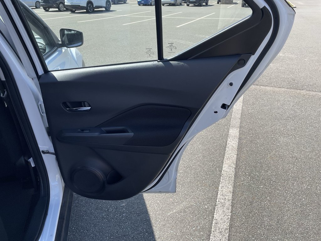 2025 Nissan Kicks Play in Antigonish, Nova Scotia - 47 - w1024h768px