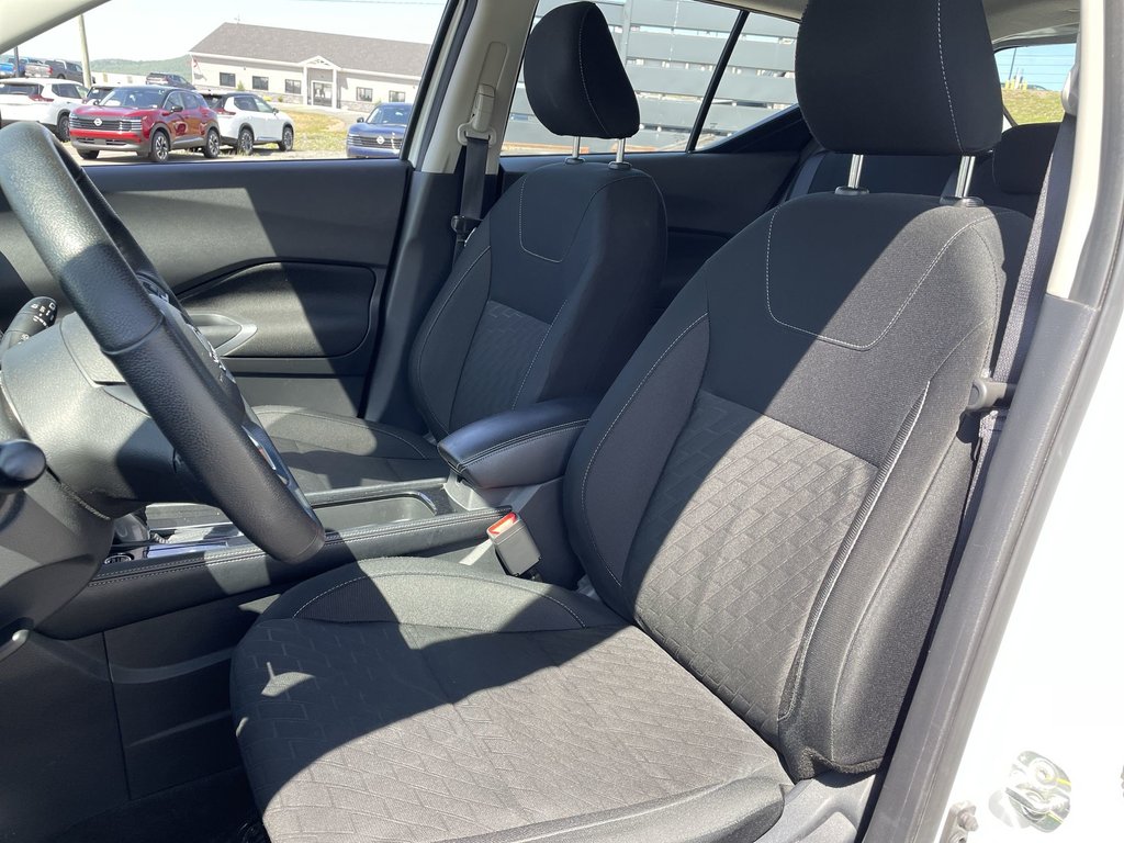 2025 Nissan Kicks Play in Antigonish, Nova Scotia - 17 - w1024h768px