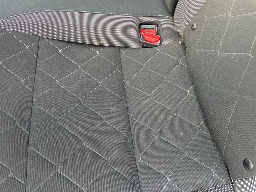 2018 Nissan KICKS S | Backup Cam | USB | Keyless in Saint John, New Brunswick - 40 - w1024h768px