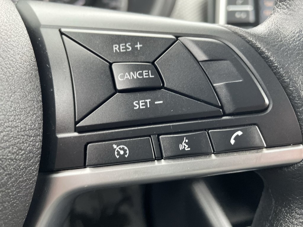 2020 Nissan Kicks in Antigonish, Nova Scotia - 27 - w1024h768px