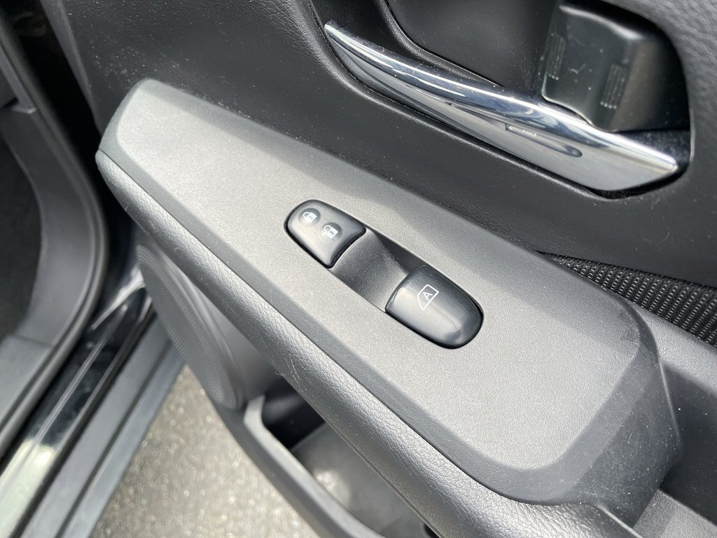Nissan KICKS SV | Backup Cam | USB | Keyless 2021 à Saint John, Nouveau-Brunswick - 52 - w1024h768px