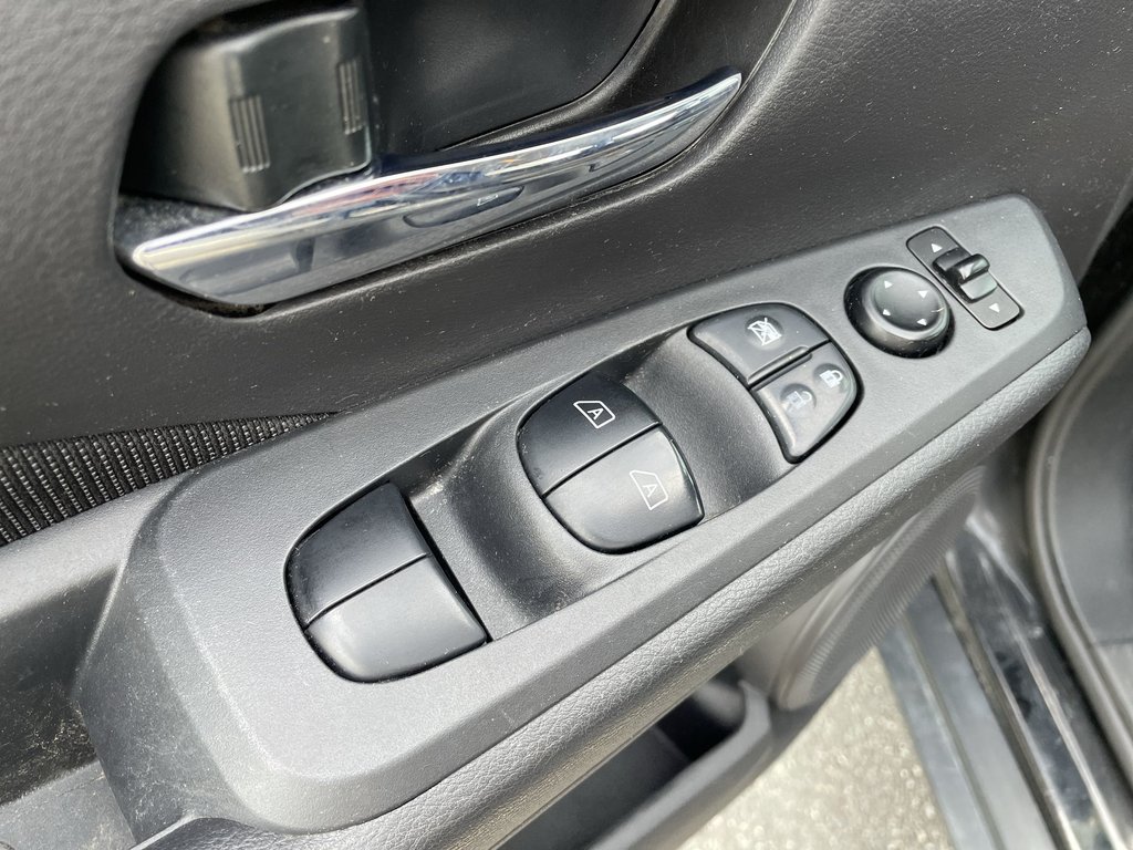 Nissan KICKS SV | Backup Cam | USB | Keyless 2021 à Saint John, Nouveau-Brunswick - 21 - w1024h768px