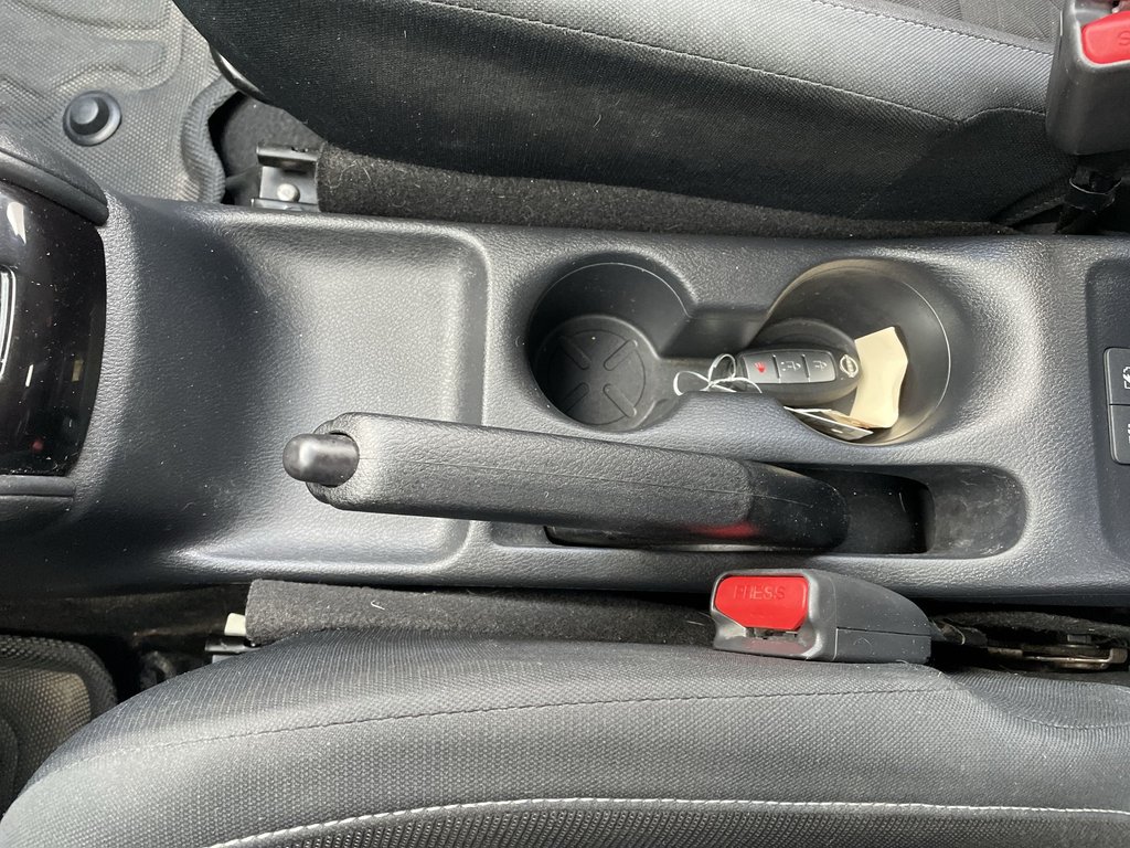 2022 Nissan Kicks in Antigonish, Nova Scotia - 35 - w1024h768px