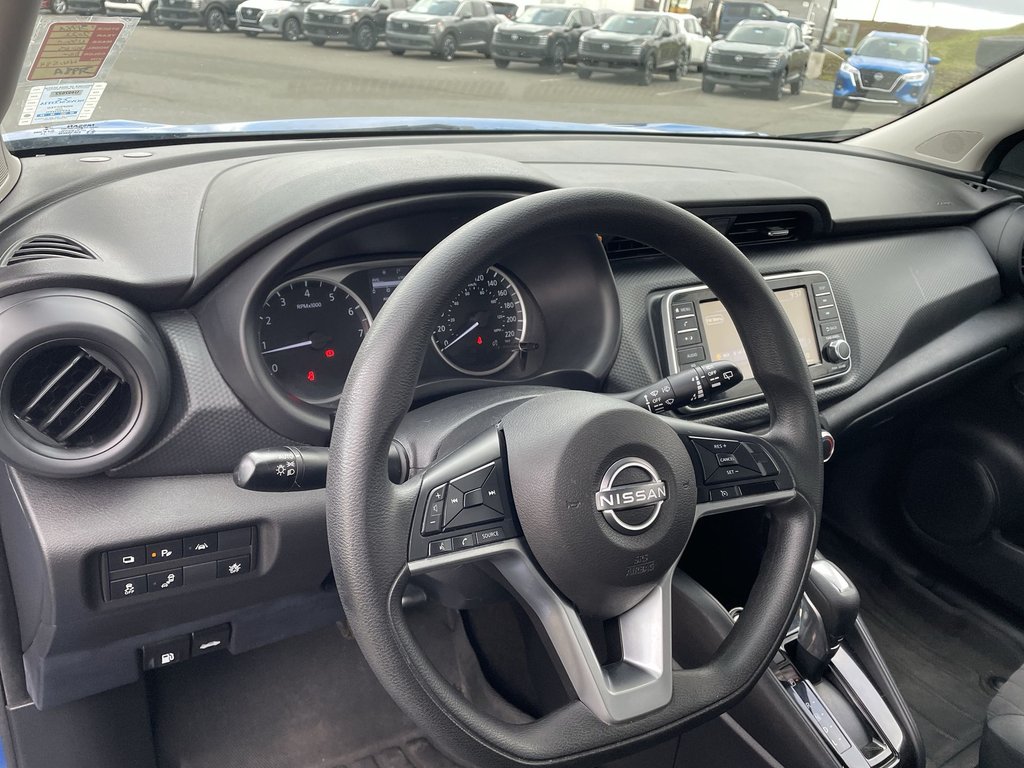 2022 Nissan Kicks in Antigonish, Nova Scotia - 21 - w1024h768px