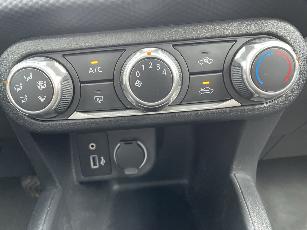 2022 Nissan Kicks in Antigonish, Nova Scotia - 32 - w1024h768px