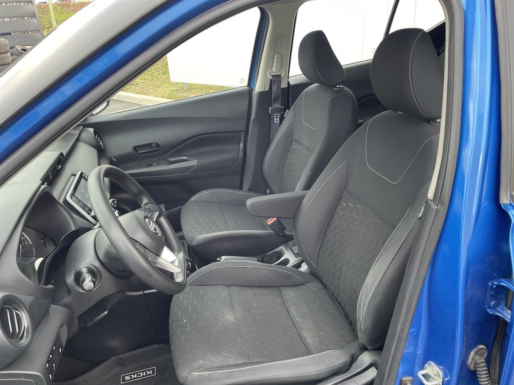2022 Nissan Kicks in Antigonish, Nova Scotia - 17 - w1024h768px