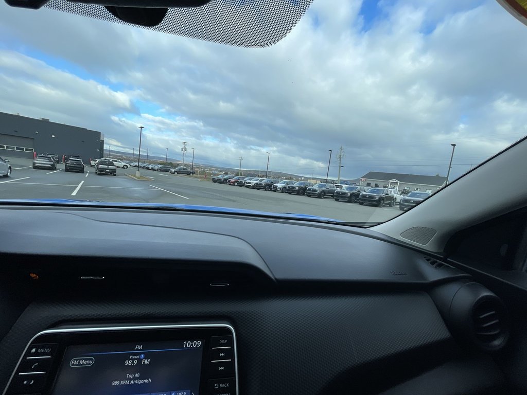 2022 Nissan Kicks in Antigonish, Nova Scotia - 11 - w1024h768px