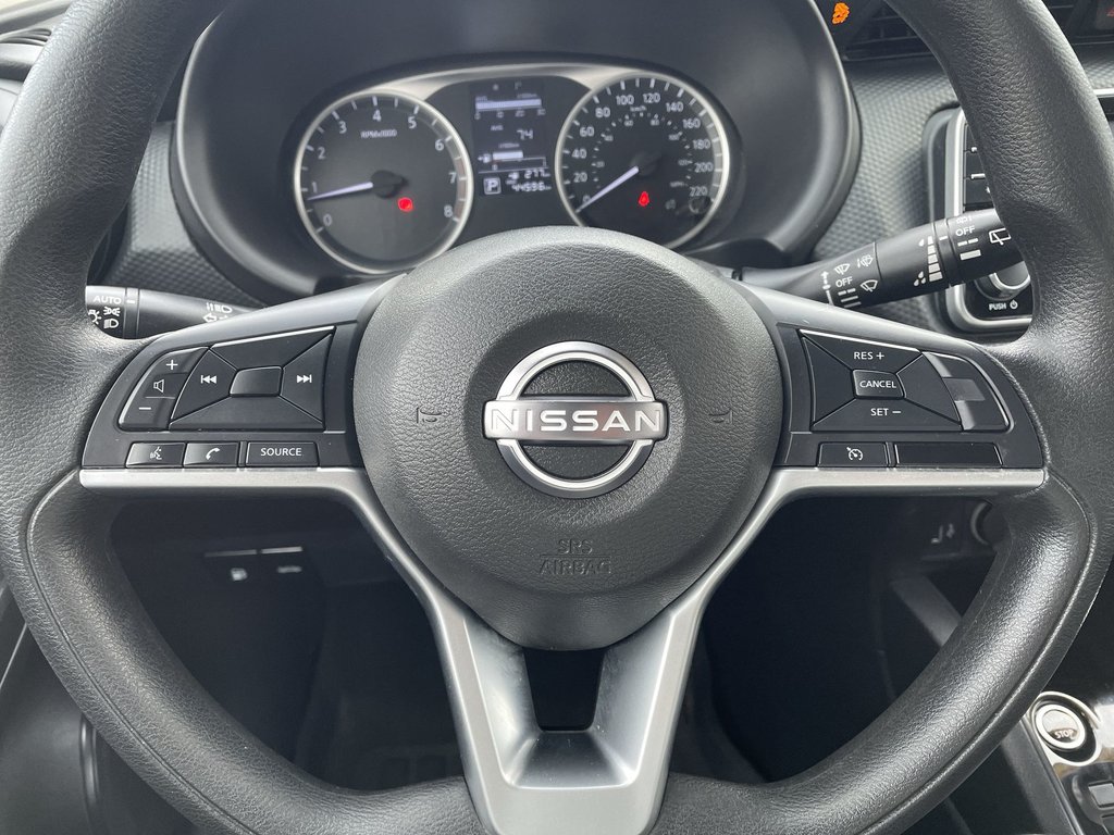 2022 Nissan Kicks in Antigonish, Nova Scotia - 23 - w1024h768px