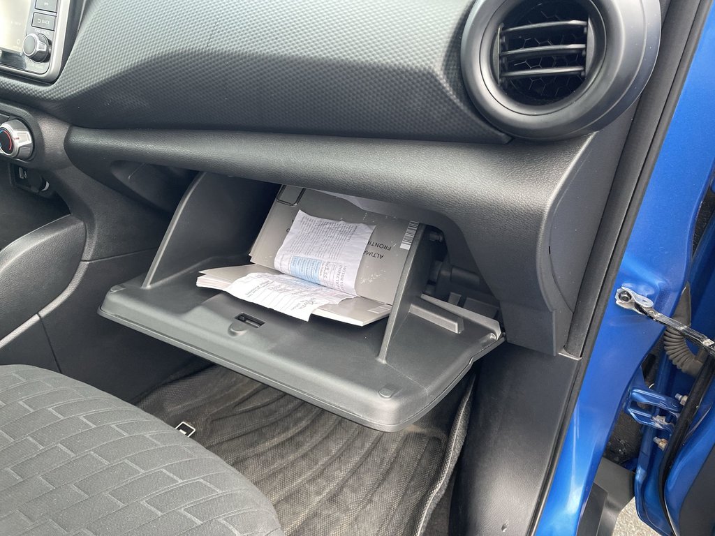 2022 Nissan Kicks in Antigonish, Nova Scotia - 48 - w1024h768px