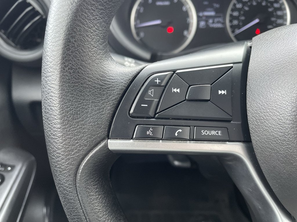 2022 Nissan Kicks in Antigonish, Nova Scotia - 25 - w1024h768px