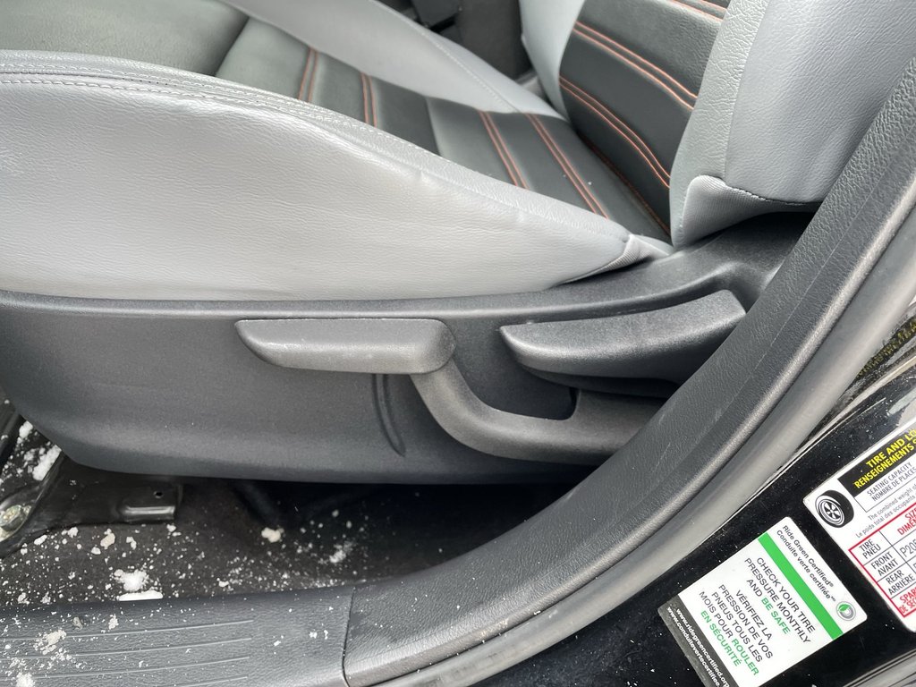 2022 Nissan KICKS SR | Leatherette | Cam | USB | Warranty to 2027 in Saint John, New Brunswick - 20 - w1024h768px