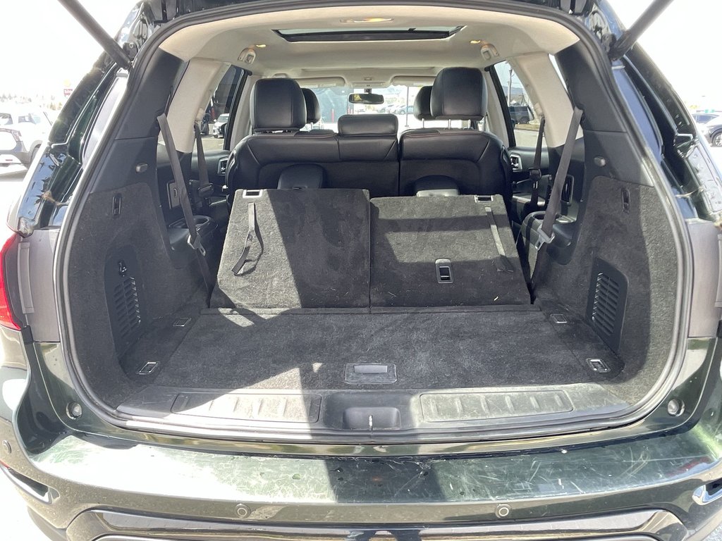 2019 Nissan PATHFINDER SL PREMIUM | Leather | Moonroof | Htd Wheel in Saint John, New Brunswick - 43 - w1024h768px