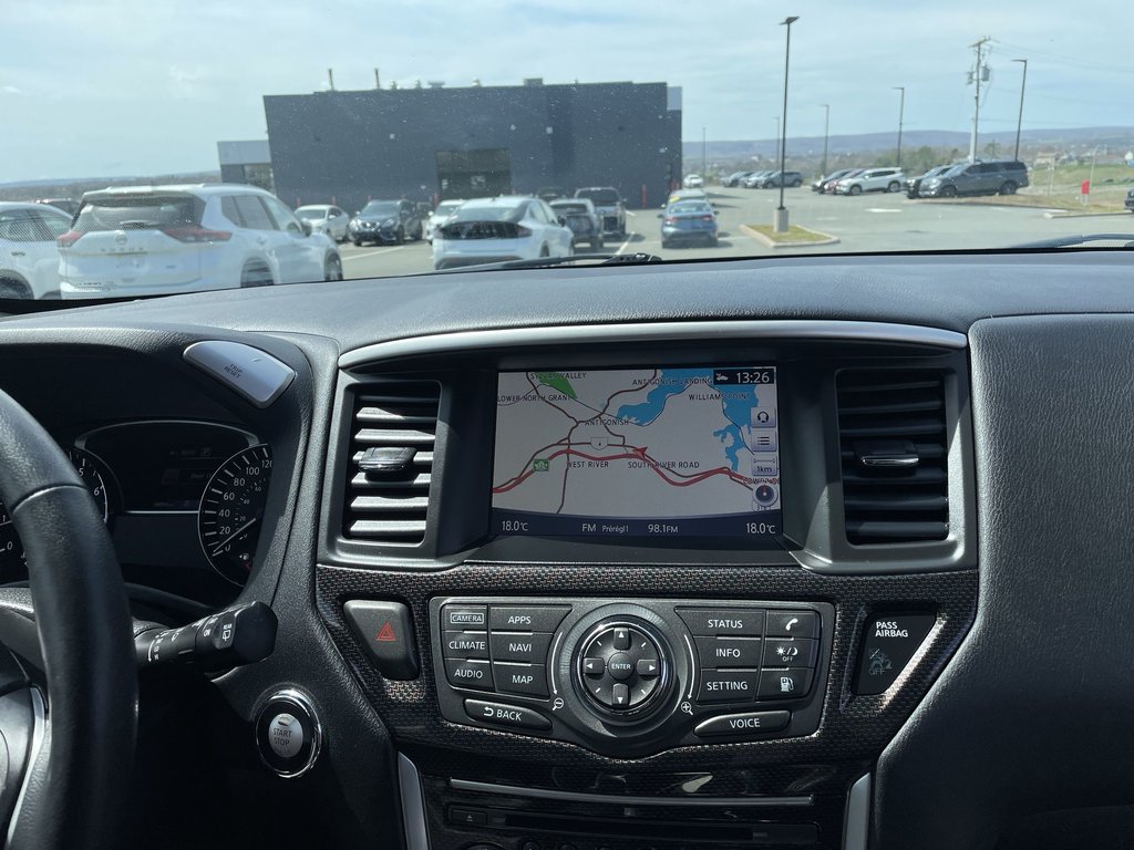 2019 Nissan PATHFINDER SL PREMIUM | Leather | Moonroof | Htd Wheel in Saint John, New Brunswick - 11 - w1024h768px
