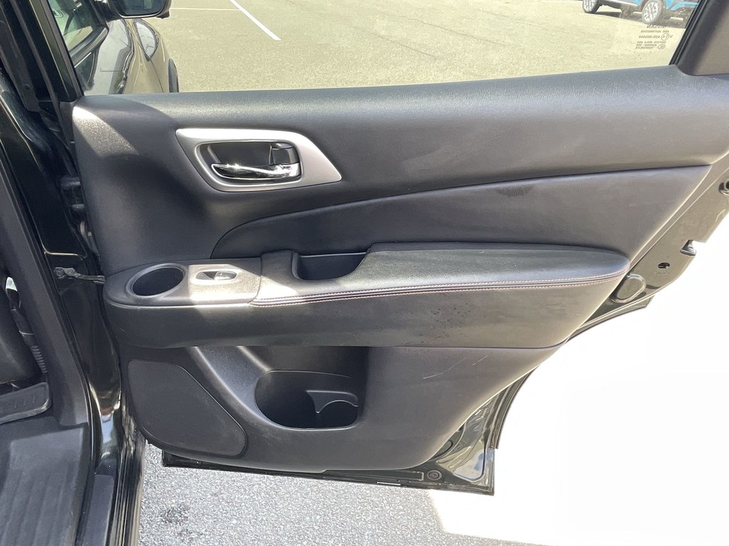 2019 Nissan PATHFINDER SL PREMIUM | Leather | Moonroof | Htd Wheel in Saint John, New Brunswick - 47 - w1024h768px