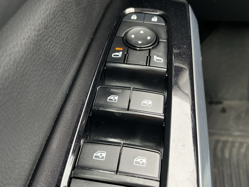 2022 Nissan Pathfinder SL | Leather | Htd Wheel | USB in Saint John, New Brunswick - 21 - w1024h768px