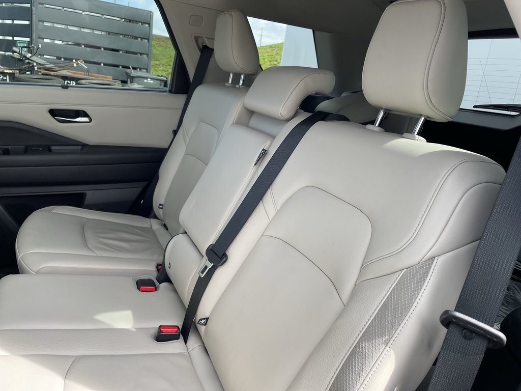 2023 Nissan PATHFINDER SL | HTD FRONT SEATS | REMOTE START | in Saint John, New Brunswick - 38 - w1024h768px