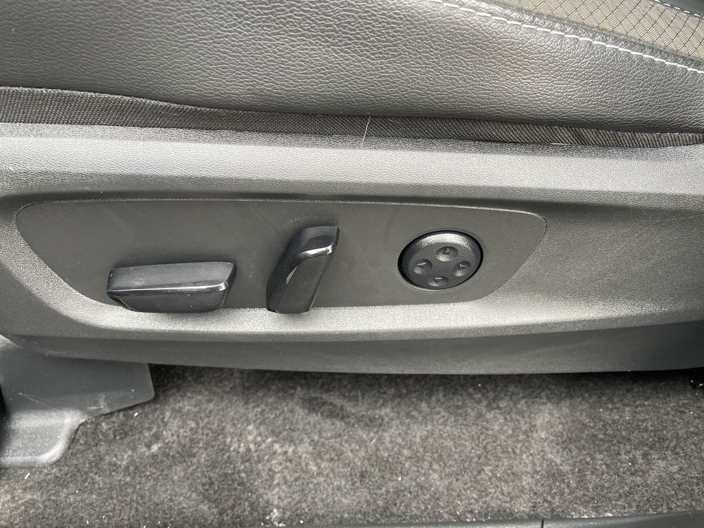 2024 Nissan Pathfinder SL | 7-Pass | Leather | MoonRoof | SafetyShield360 in Saint John, New Brunswick - 20 - w1024h768px