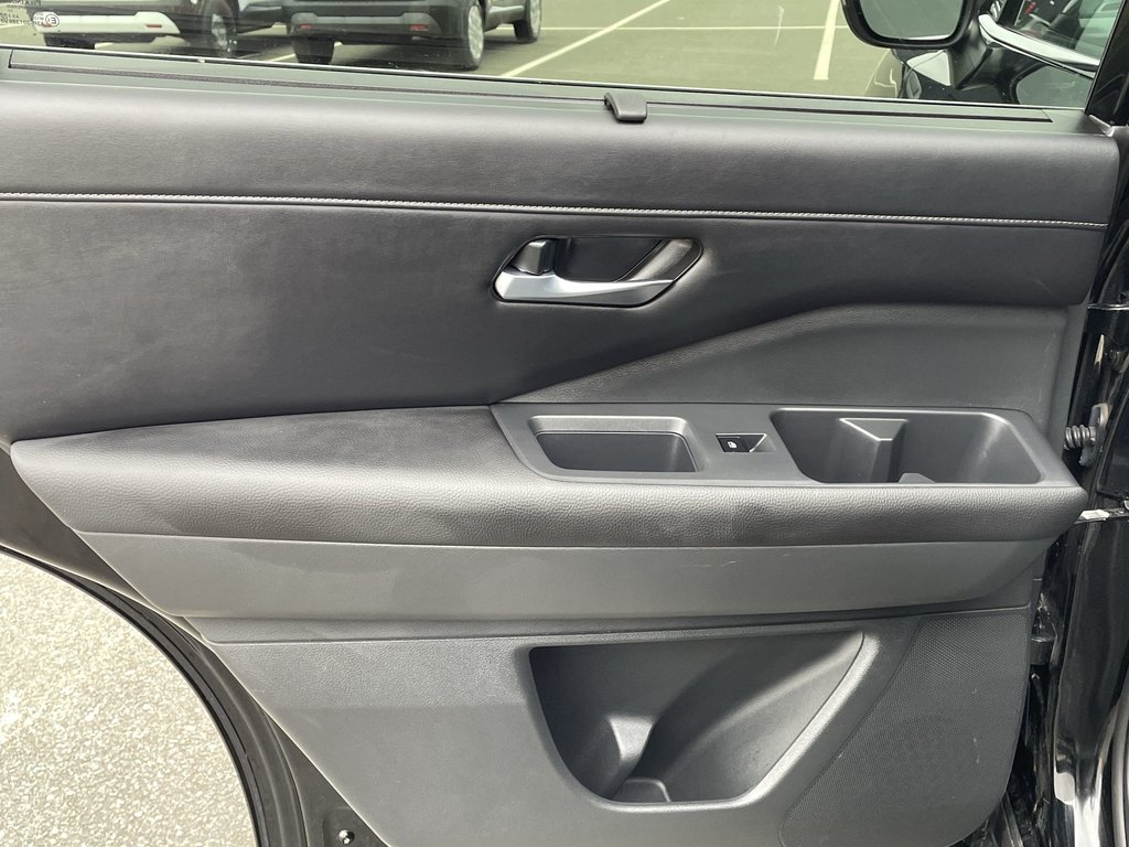 2024 Nissan Pathfinder SL | 7-Pass | Leather | MoonRoof | SafetyShield360 in Saint John, New Brunswick - 41 - w1024h768px