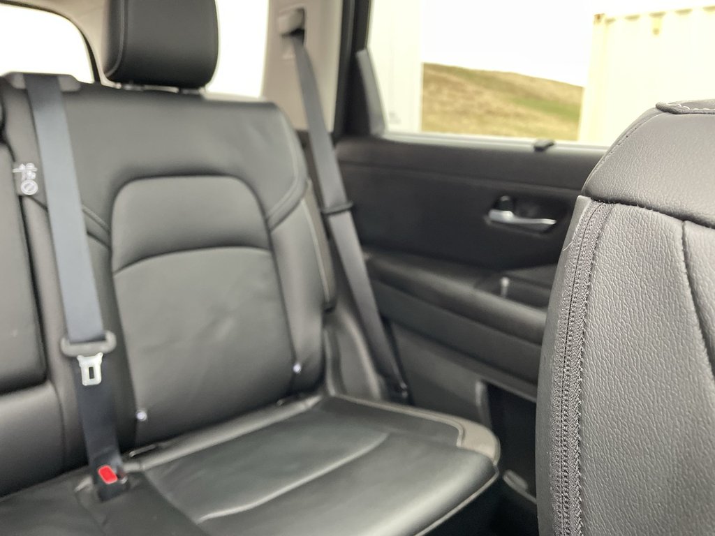 2024 Nissan Pathfinder SL | 7-Pass | Leather | MoonRoof | SafetyShield360 in Saint John, New Brunswick - 11 - w1024h768px