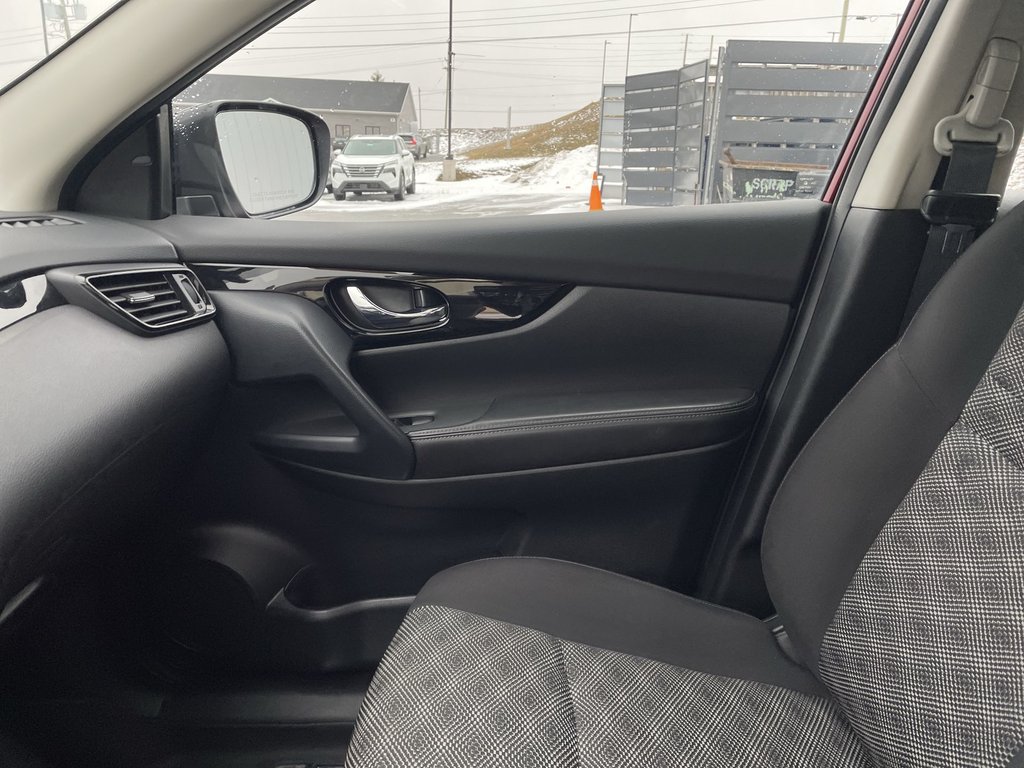 Nissan QASHQAI SV | Sunroof | Htd Wheel | USB | Warranty to 2027 2022 à Saint John, Nouveau-Brunswick - 14 - w1024h768px