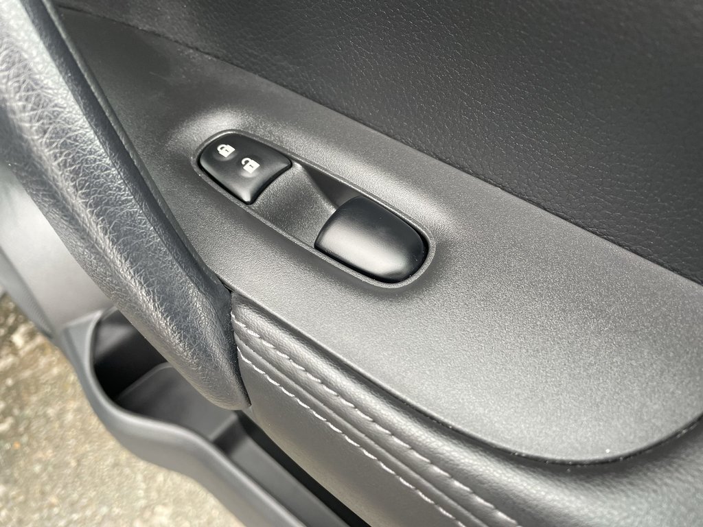 2023 Nissan QASHQAI S AWD s | htdSeats | Keyless | PwrWindows in Saint John, New Brunswick - 52 - w1024h768px