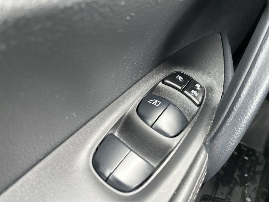 2023 Nissan QASHQAI S AWD s | htdSeats | Keyless | PwrWindows in Saint John, New Brunswick - 21 - w1024h768px