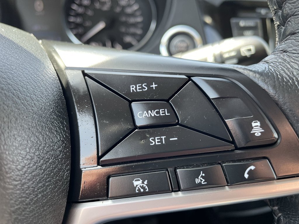 2018 Nissan ROGUE SV | Htd Seats | Backup Cam | USB in Saint John, New Brunswick - 27 - w1024h768px