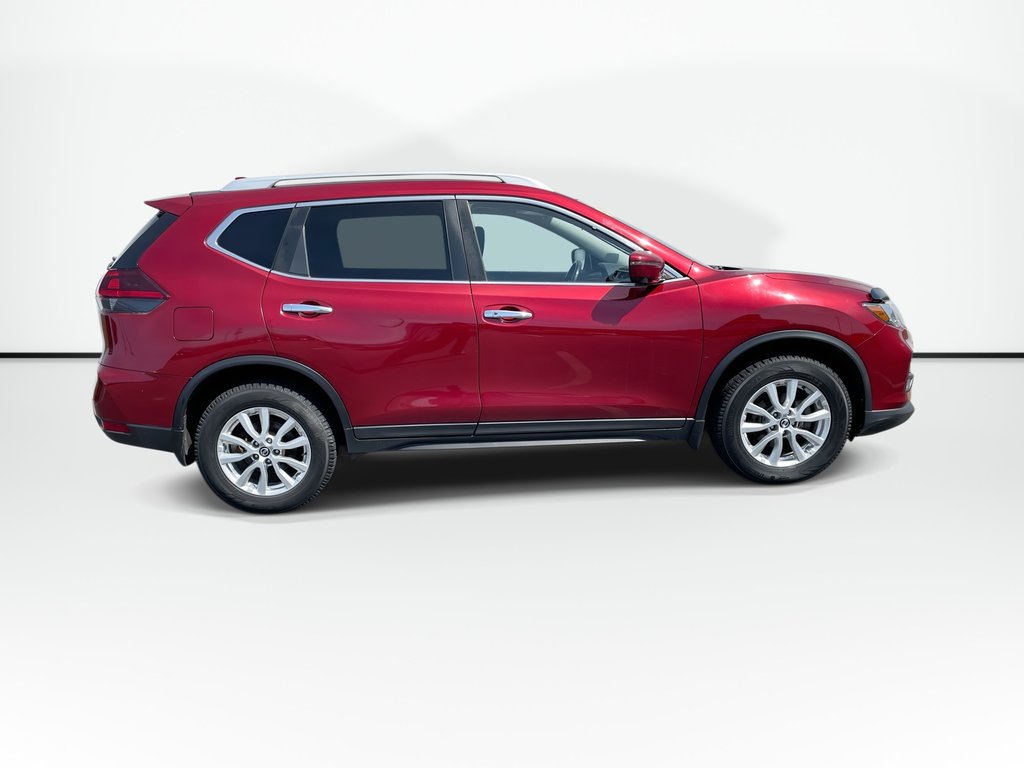 2018 Nissan ROGUE SV | Htd Seats | Backup Cam | USB in Saint John, New Brunswick - 4 - w1024h768px