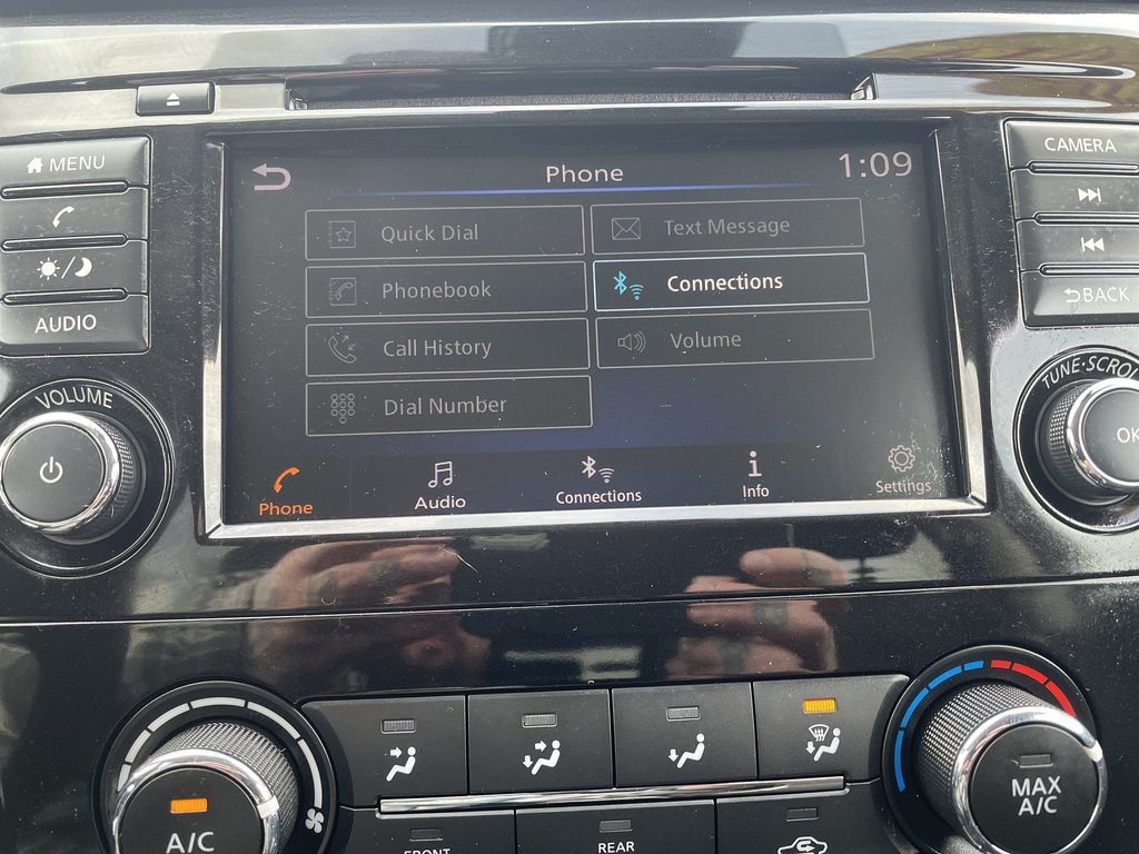 2019 Nissan Rogue S | Htd Seats | Cam | USB in Saint John, New Brunswick - 31 - w1024h768px