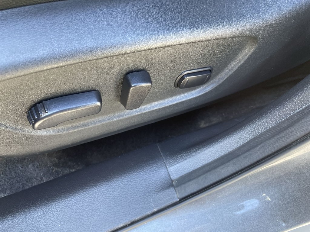 2019 Nissan ROGUE SL | Leather | Htd Wheel | USB in Saint John, New Brunswick - 20 - w1024h768px