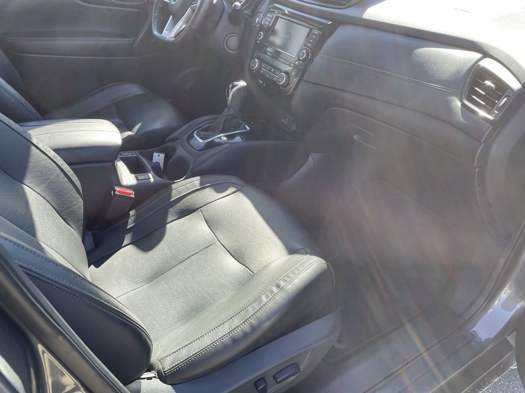 2019 Nissan ROGUE SL | Leather | Htd Wheel | USB in Saint John, New Brunswick - 50 - w1024h768px