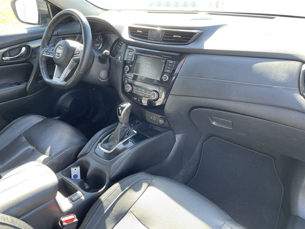2019 Nissan ROGUE SL | Leather | Htd Wheel | USB in Saint John, New Brunswick - 10 - w1024h768px