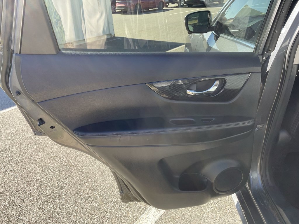 2019 Nissan ROGUE SL | Leather | Htd Wheel | USB in Saint John, New Brunswick - 41 - w1024h768px