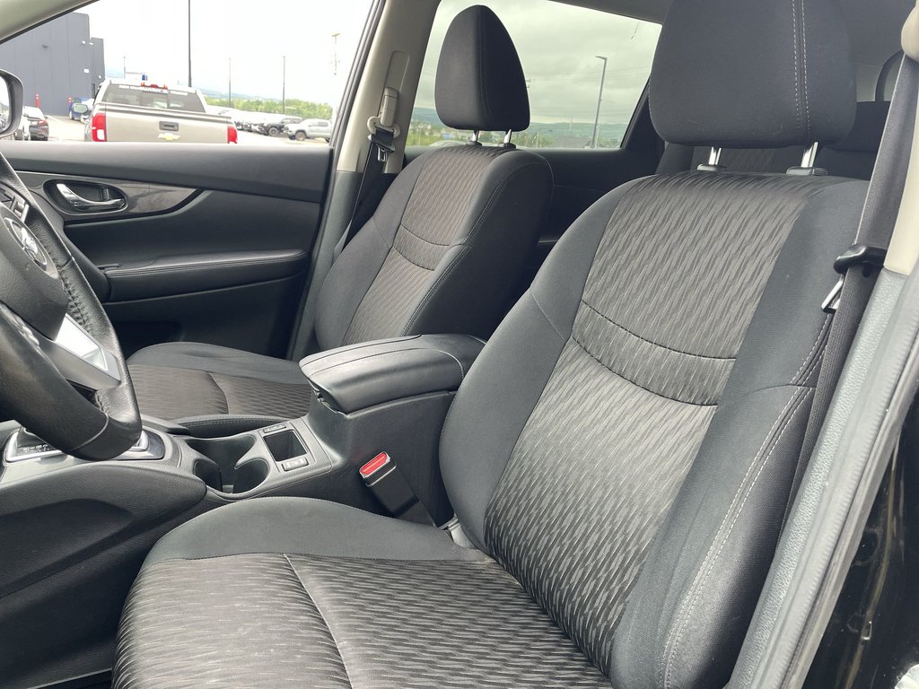 2019 Nissan ROGUE S | Backup Cam | USB | Keyless in Saint John, New Brunswick - 17 - w1024h768px