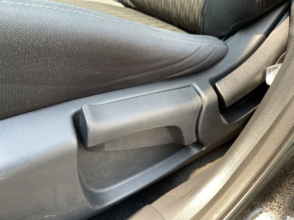 2020 Nissan ROGUE S | Backup Cam | USB | Keyless in Saint John, New Brunswick - 20 - w1024h768px