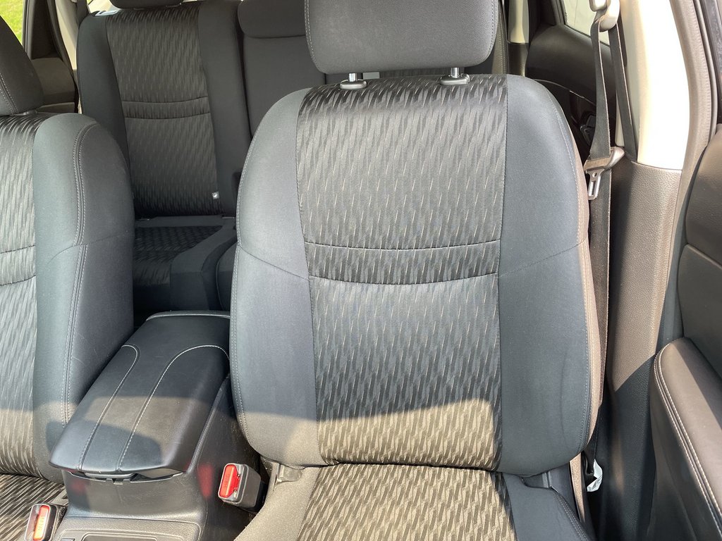 2020 Nissan ROGUE S | Backup Cam | USB | Keyless in Saint John, New Brunswick - 19 - w1024h768px