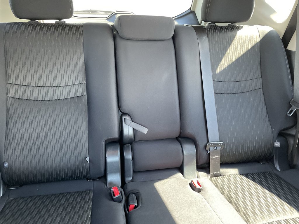 Nissan ROGUE S | Backup Cam | USB | Keyless 2020 à Saint John, Nouveau-Brunswick - 13 - w1024h768px