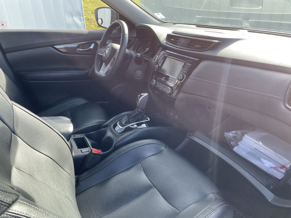 2020 Nissan ROGUE SL | cam | usb | leather seats | nav in Saint John, New Brunswick - 49 - w1024h768px