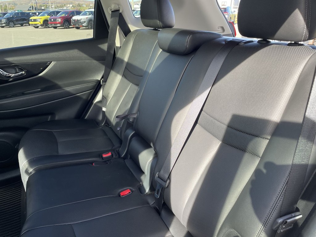 2020 Nissan ROGUE SL | cam | usb | leather seats | nav in Saint John, New Brunswick - 38 - w1024h768px