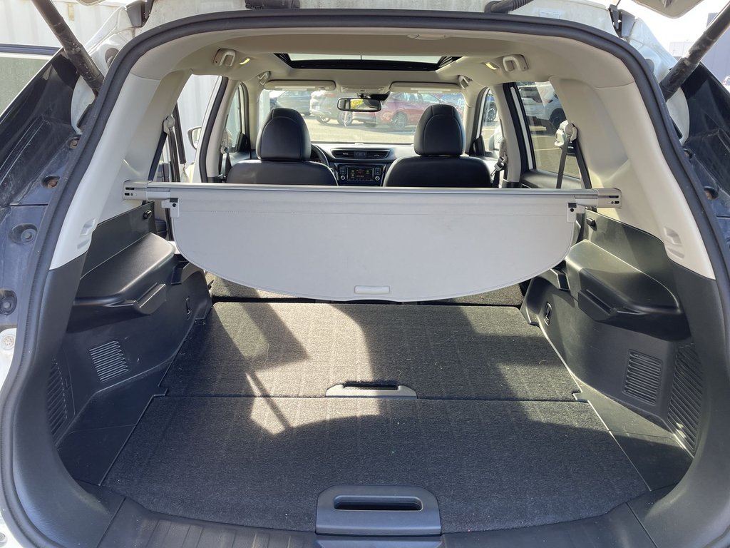2020 Nissan ROGUE SL | cam | usb | leather seats | nav in Saint John, New Brunswick - 42 - w1024h768px