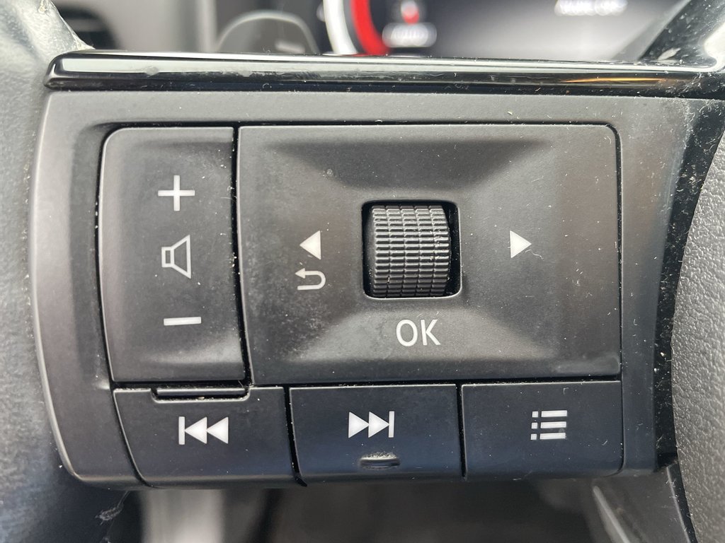 2022 Nissan ROGUE PLATINUM | Roof | Htd Lthr | USB in Saint John, New Brunswick - 26 - w1024h768px