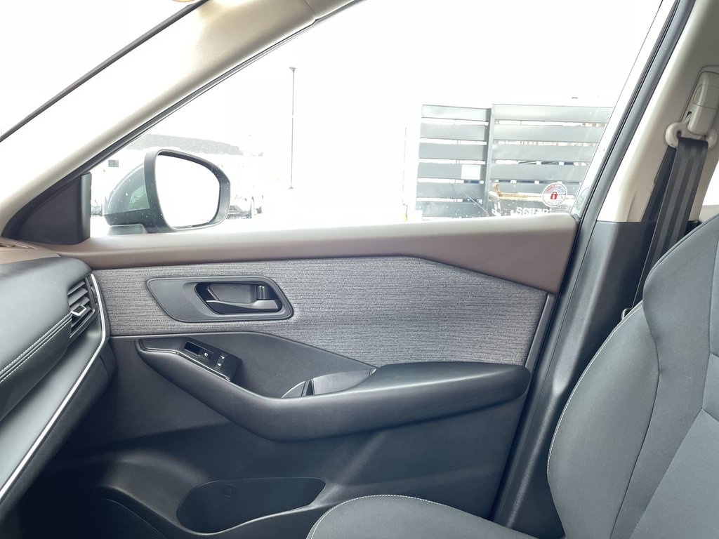 2023 Nissan ROGUE S | USB | Backup Cam | Bluetooth | Warranty to2028 in Saint John, New Brunswick - 15 - w1024h768px