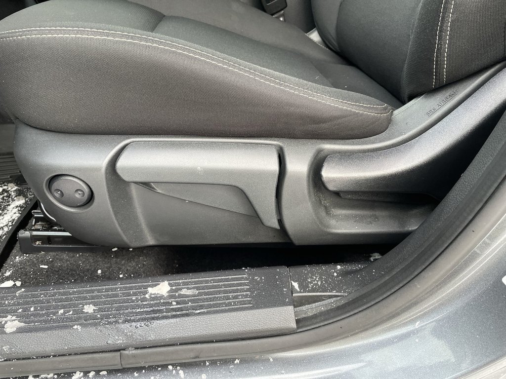 2023 Nissan ROGUE S | USB | Backup Cam | Bluetooth | Warranty to2028 in Saint John, New Brunswick - 20 - w1024h768px