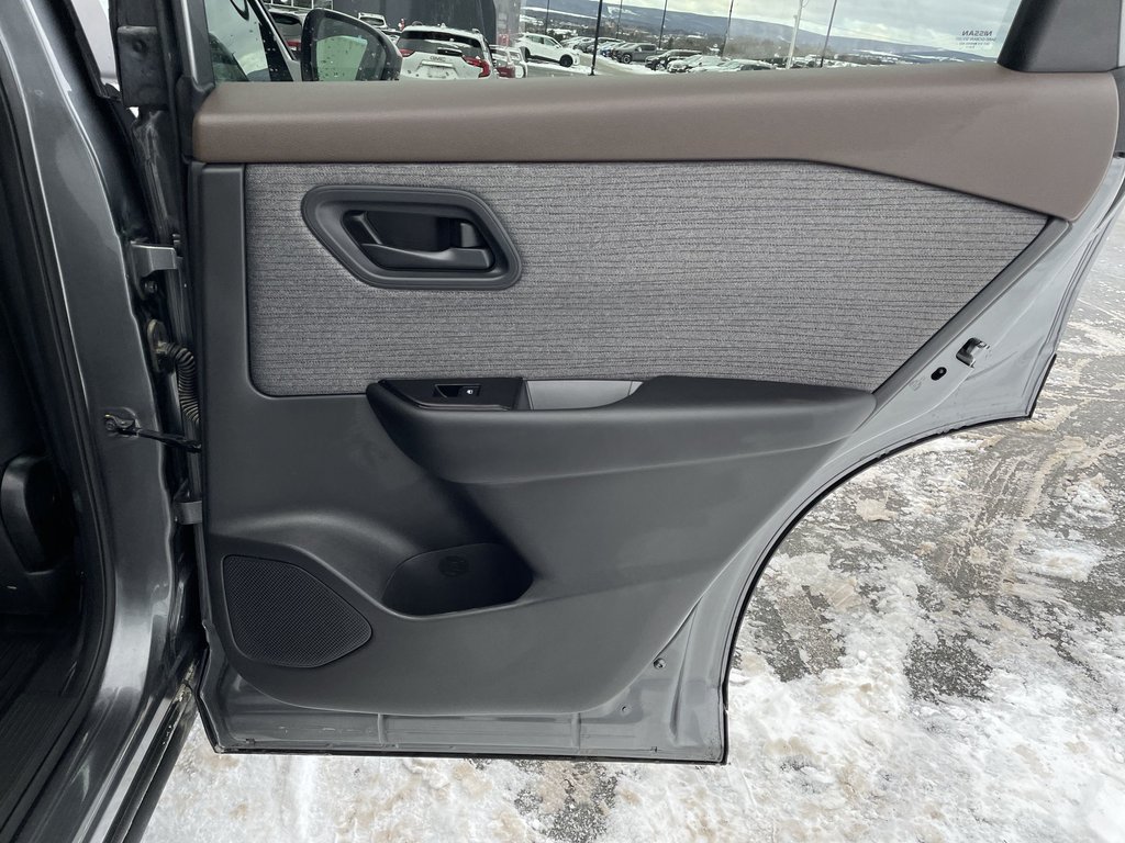 2023 Nissan ROGUE S | USB | Backup Cam | Bluetooth | Warranty to2028 in Saint John, New Brunswick - 47 - w1024h768px