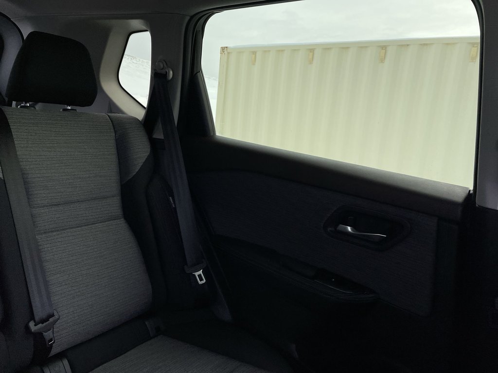 2023 Nissan ROGUE SV MOONROOF |Leather| USB| HtdSeats in Saint John, New Brunswick - 12 - w1024h768px